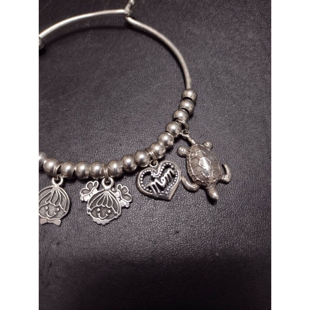 Vintage sterling silver bangle charm bracelet 7.75"